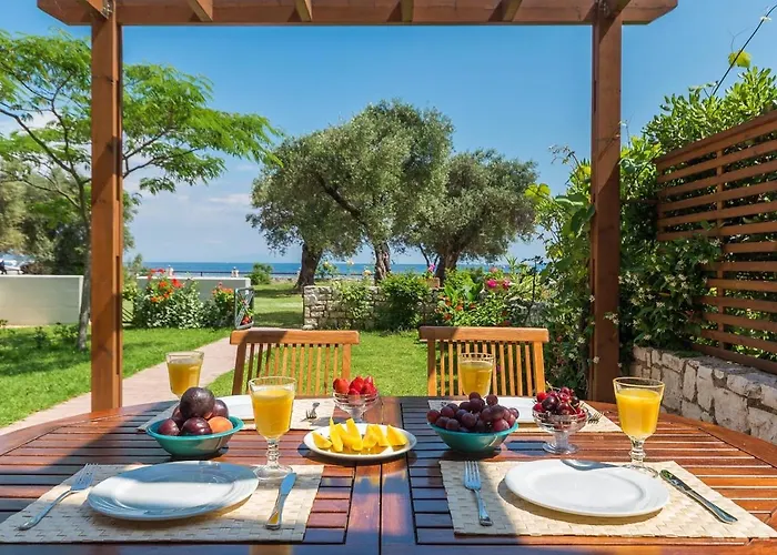 Blue Marine Seaside Luxury Apartment